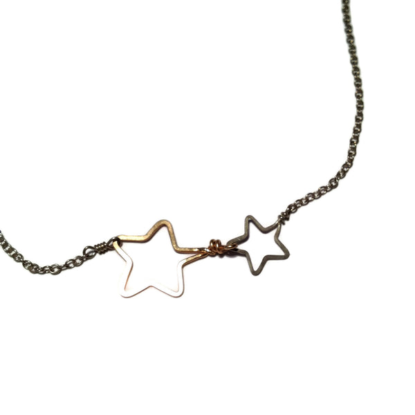 Beth Jewelry, handmade 2 small stars necklace