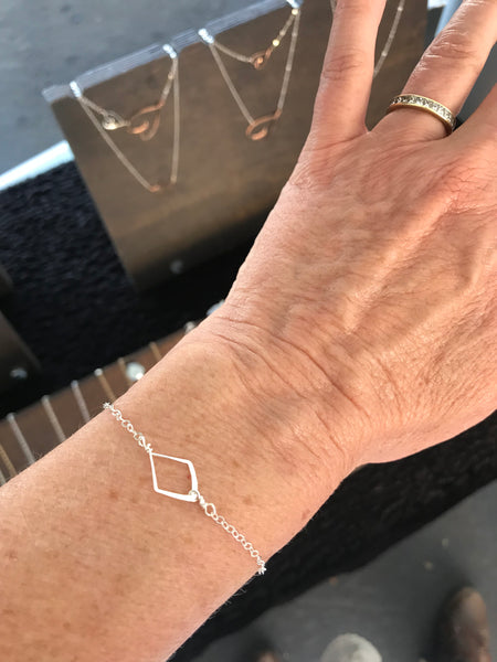 Tiny Diamond Shape Bracelet